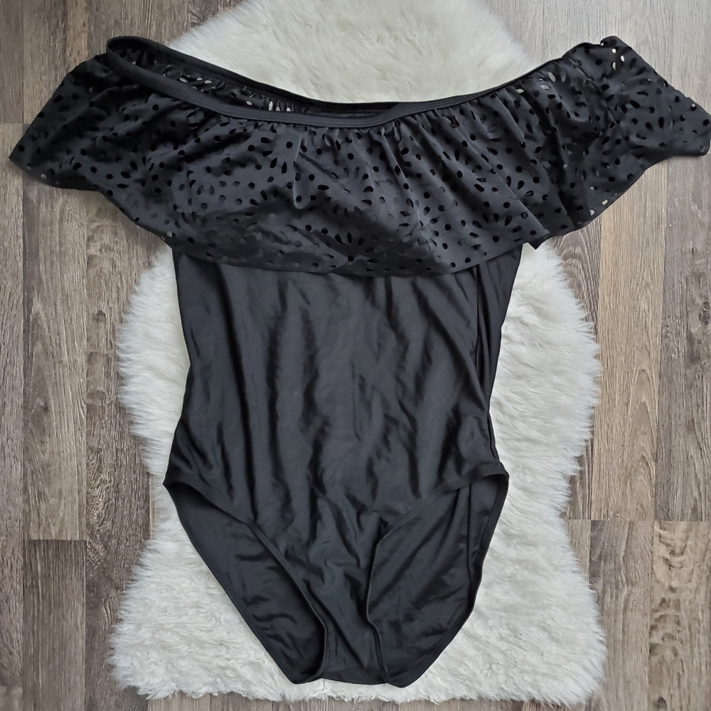 Off the shoulder one piece swimsuit